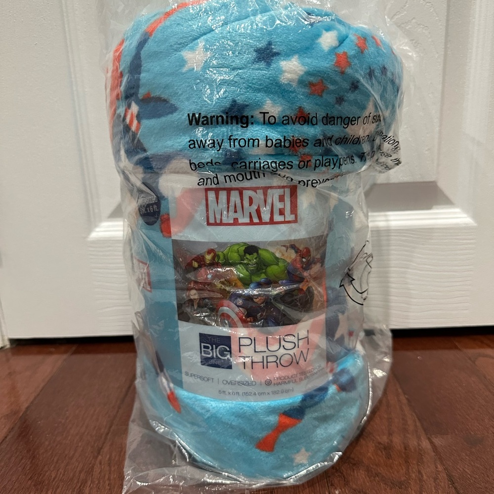 Oversized Marvel Superhero Plush Throw Blanket